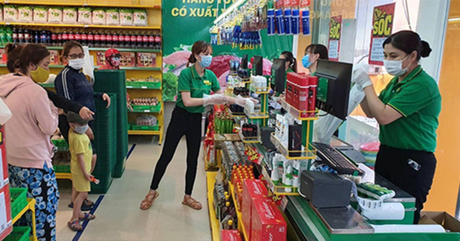 Chuỗi siêu thị lớn dính “liên hoàn phốt” khi bán hàng sai giá giữa mùa dịch