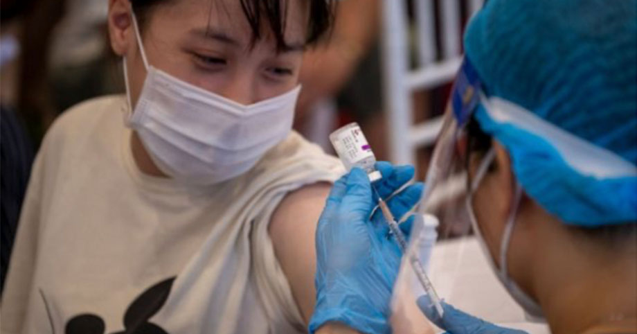 Tiêm mũi 3 vắc-xin Covid-19: Chuyên gia chỉ rõ những phản ứng có thể xảy ra