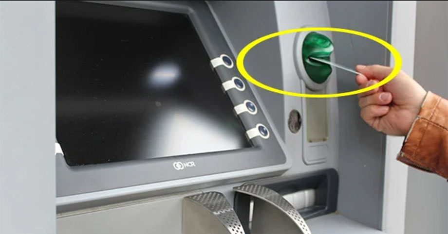 Rút tiền ở cây ATM cần kiểm tra kỹ 3 điểm nếu không có ngày mất tiền thì đừng có than