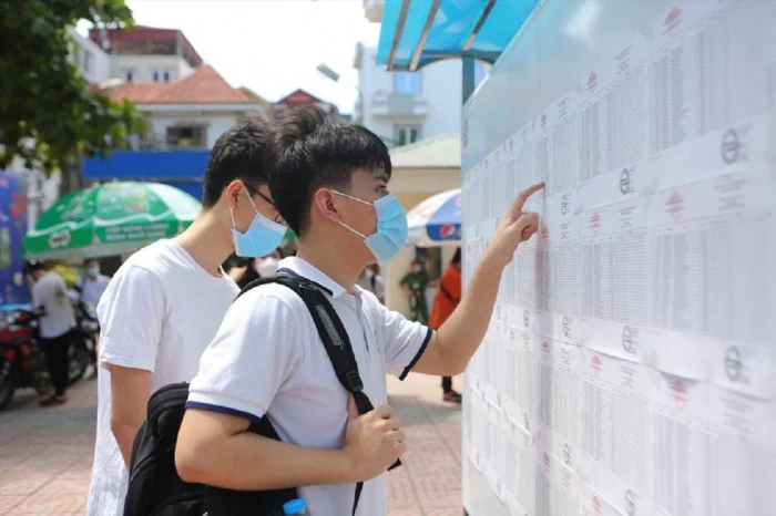 Các trường hợp được giảm 50%, 70% và miễn hoàn toàn học phí đại học năm 2022