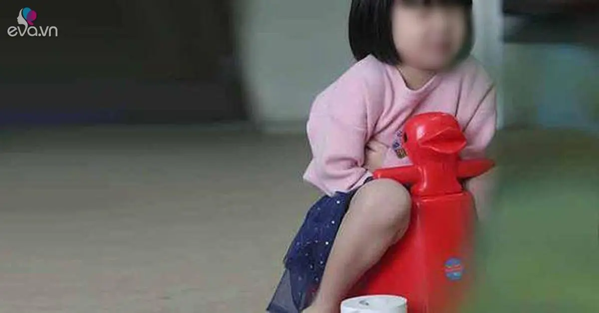 Bé gái 5 tuổi bị 𝐯𝐢ê𝐦 𝐧𝐡𝐢ễ𝐦 ‘𝐯ù𝐧𝐠 𝐤í𝐧’, người mẹ ân hận khi biết được nguyên nhân: Bác sĩ nhắc nhở có 3 điều cần chú ý!