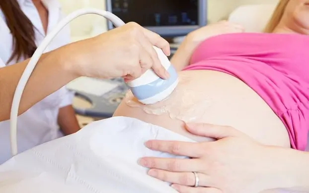 Mẹ bầu đi siêu âm nhiều lần có ảnh hưởng đến mẹ và thai nhi không?